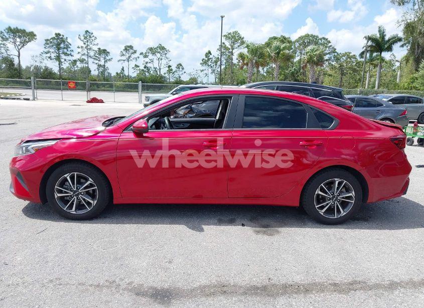 Photo 15 of 2022 Kia Forte LXS (VIN 3KPF24AD5NE425273)
