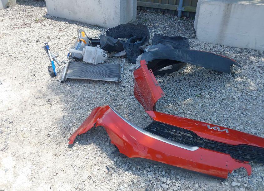 Photo 12 of 2022 Kia Forte LXS (VIN 3KPF24AD5NE449444)