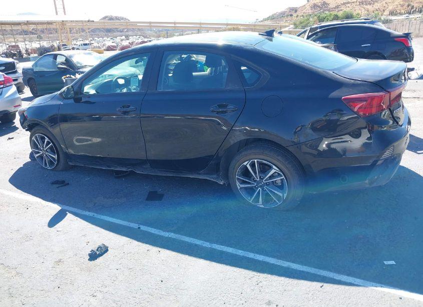 Photo 14 of 2022 Kia Forte FE/LXS (VIN 3KPF24AD5NE503308)