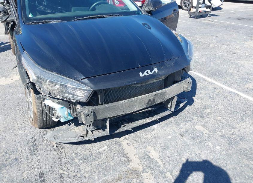 Photo 6 of 2022 Kia Forte FE/LXS (VIN 3KPF24AD5NE503308)