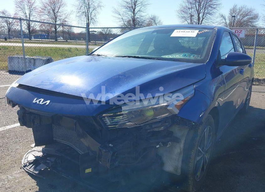 Photo 2 of 2023 Kia Forte LXS (VIN 3KPF24AD5PE516241)