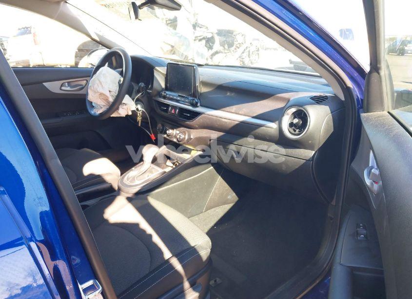 Photo 5 of 2023 Kia Forte LXS (VIN 3KPF24AD5PE516241)