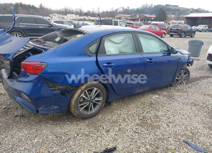 Photo 4 of 2023 Kia Forte LXS (VIN 3KPF24AD5PE565908)