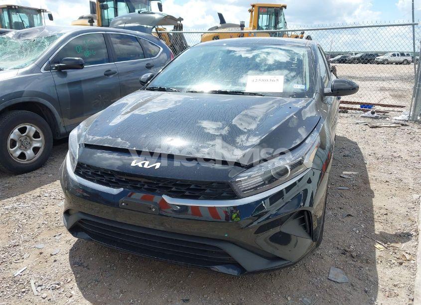 Photo 12 of 2023 Kia Forte LXS (VIN 3KPF24AD5PE567447)