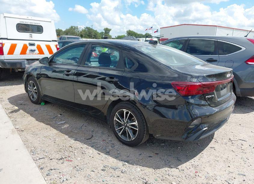 Photo 3 of 2023 Kia Forte LXS (VIN 3KPF24AD5PE567447)