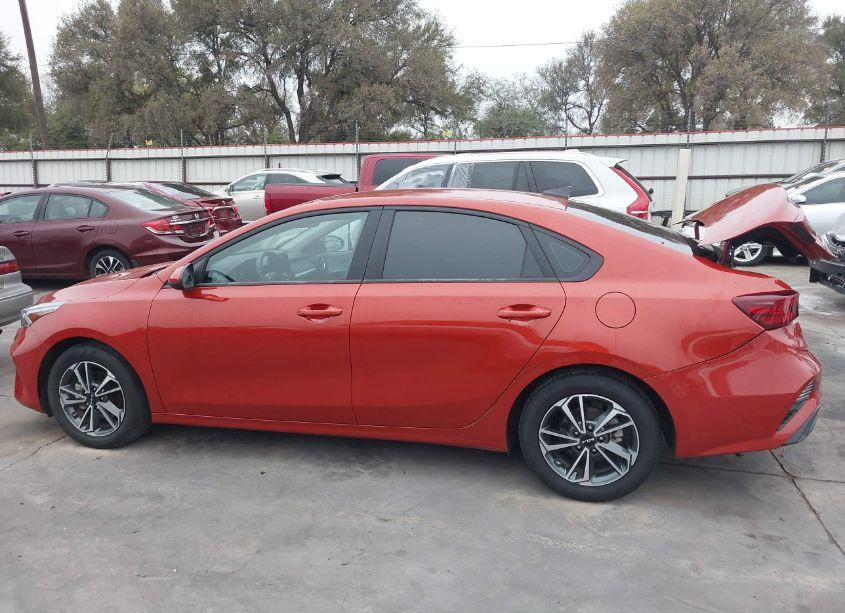 Photo 14 of 2023 Kia Forte LXS (VIN 3KPF24AD5PE569585)