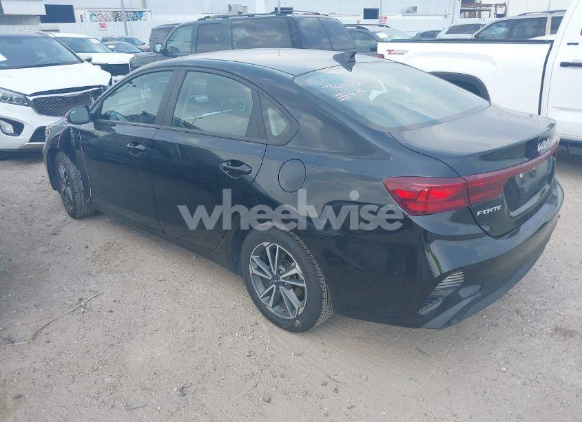 Photo 3 of 2023 Kia Forte LXS (VIN 3KPF24AD5PE581736)