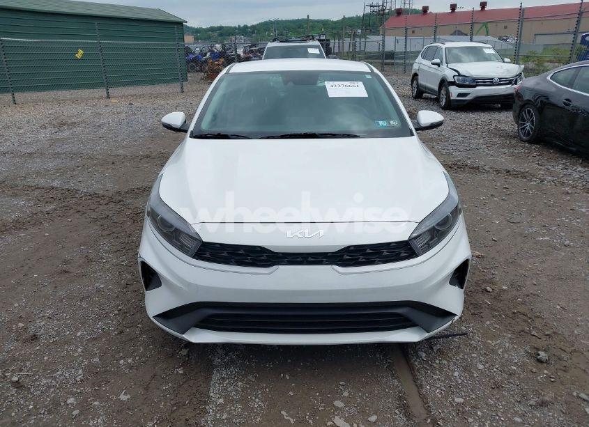 Photo 12 of 2023 Kia Forte LXS (VIN 3KPF24AD5PE590582)