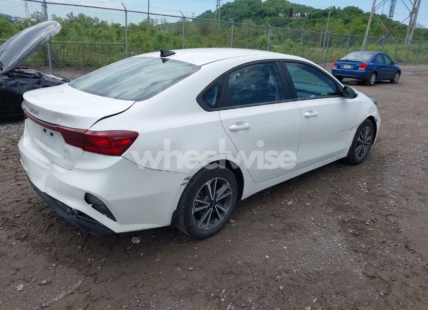 Photo 4 of 2023 Kia Forte LXS (VIN 3KPF24AD5PE590582)