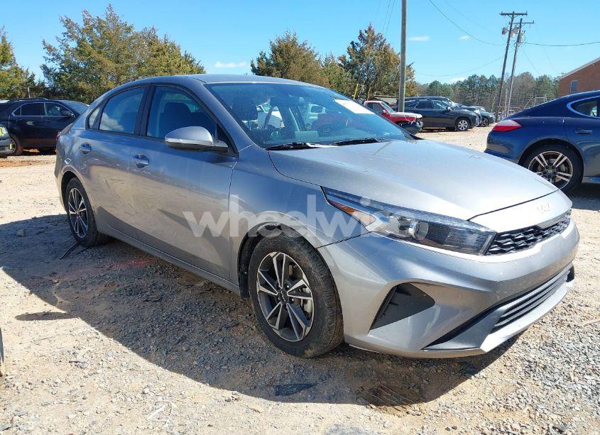2023 Kia Forte LXS (VIN 3KPF24AD5PE616176) main photo