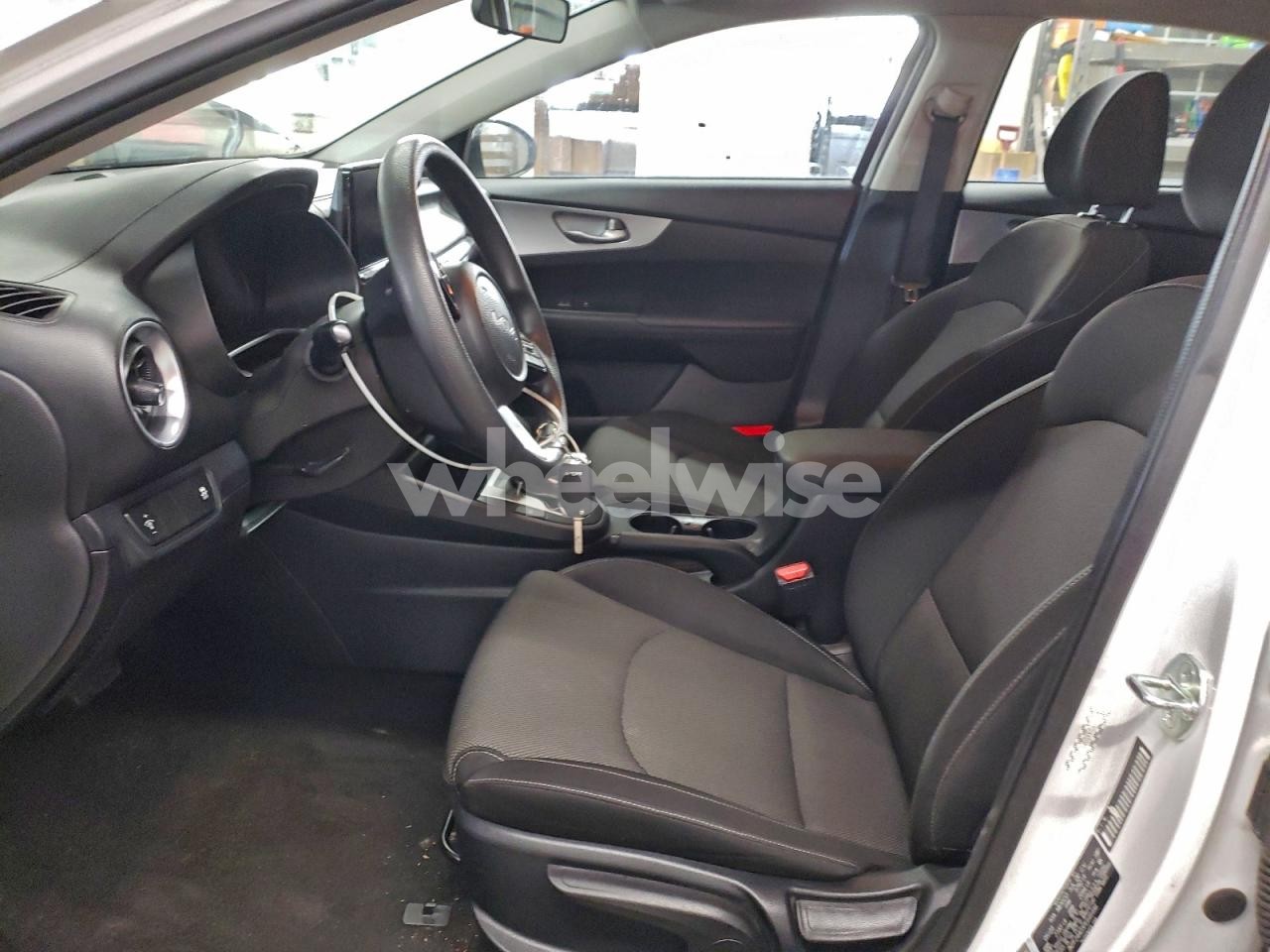 Photo 7 of 2023 KIA FORTE LXS (VIN 3KPF24AD5PE646486)