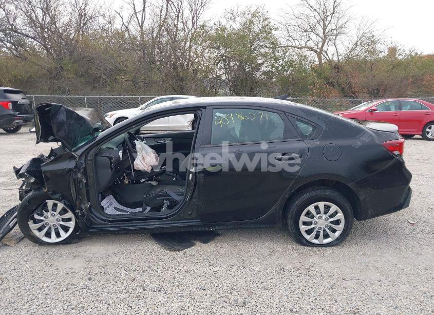 Photo 15 of 2023 Kia Forte LX (VIN 3KPF24AD5PE654524)