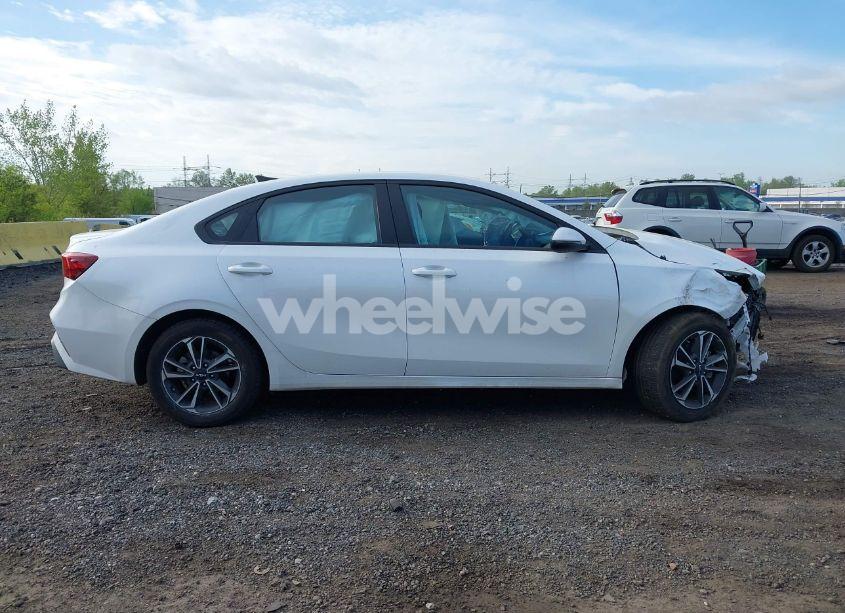 Photo 14 of 2023 Kia Forte LXS (VIN 3KPF24AD5PE690620)