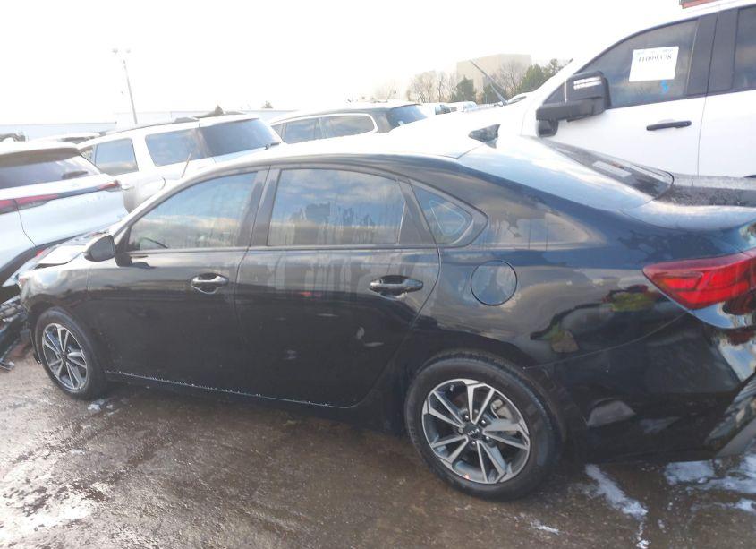 Photo 15 of 2024 Kia Forte LXS (VIN 3KPF24AD5RE697604)