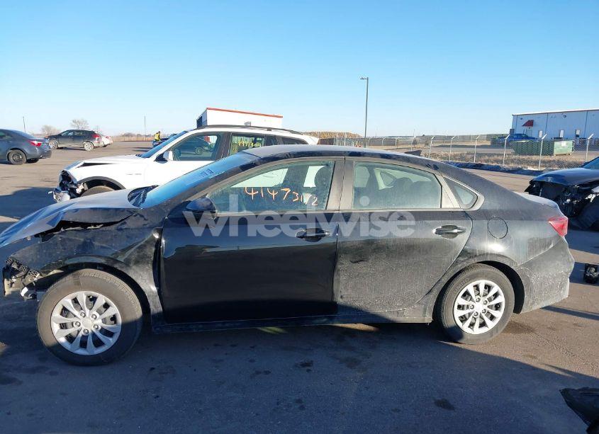 Photo 15 of 2024 Kia Forte LX (VIN 3KPF24AD5RE753136)