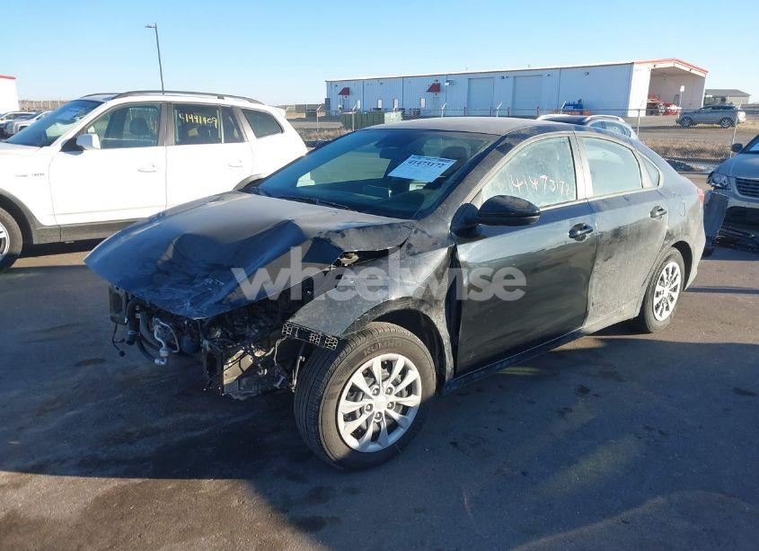 Photo 2 of 2024 Kia Forte LX (VIN 3KPF24AD5RE753136)