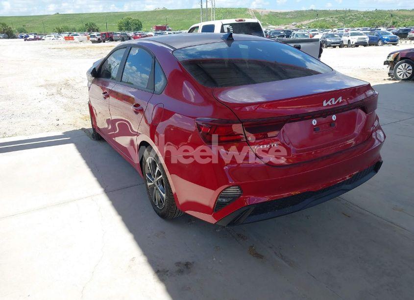 Photo 3 of 2024 Kia Forte LXS (VIN 3KPF24AD5RE779641)