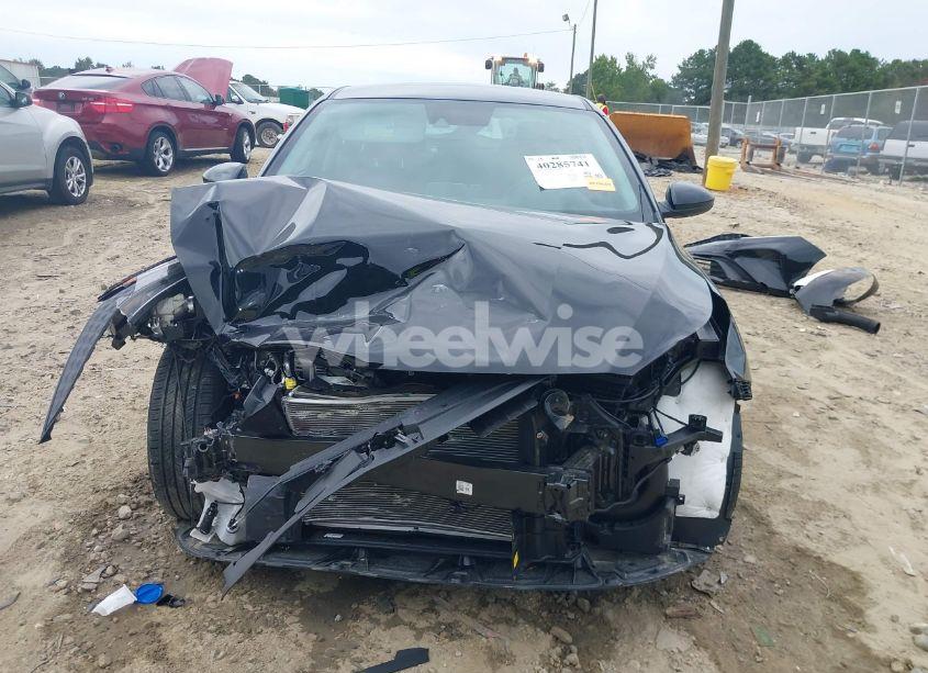 Photo 6 of 2024 Kia Forte LXS (VIN 3KPF24AD5RE781115)