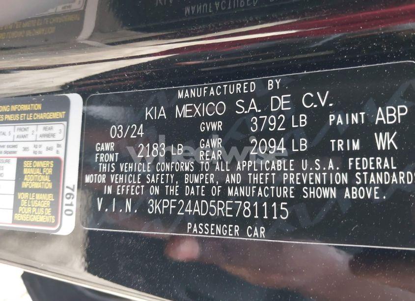 Photo 9 of 2024 Kia Forte LXS (VIN 3KPF24AD5RE781115)