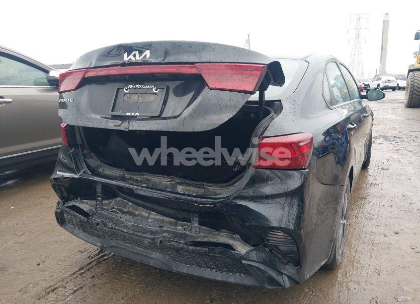 Photo 6 of 2024 Kia Forte LXS (VIN 3KPF24AD5RE783981)