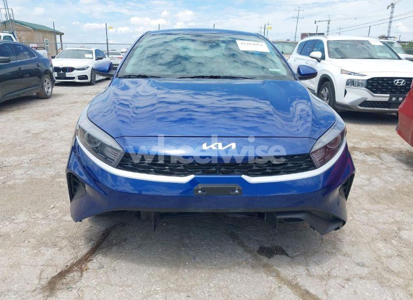 Photo 12 of 2024 Kia Forte LXS (VIN 3KPF24AD5RE786542)