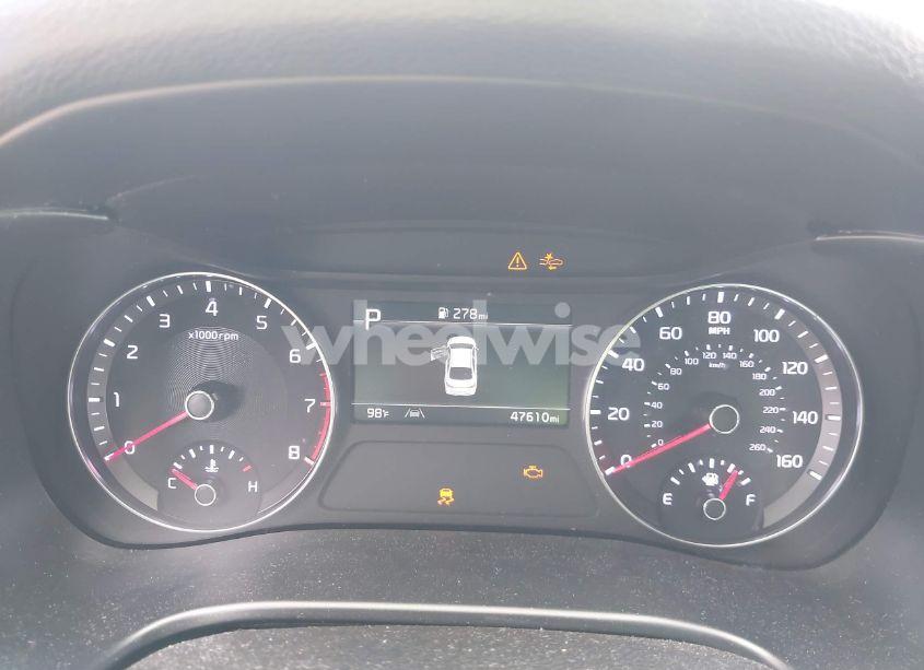 Photo 7 of 2024 Kia Forte LXS (VIN 3KPF24AD5RE786542)