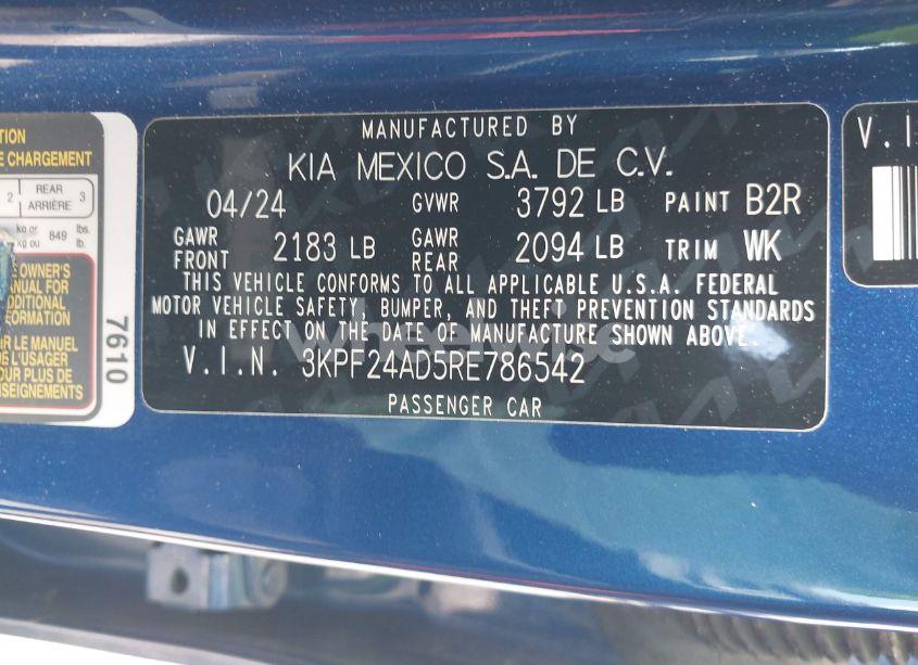 Photo 9 of 2024 Kia Forte LXS (VIN 3KPF24AD5RE786542)