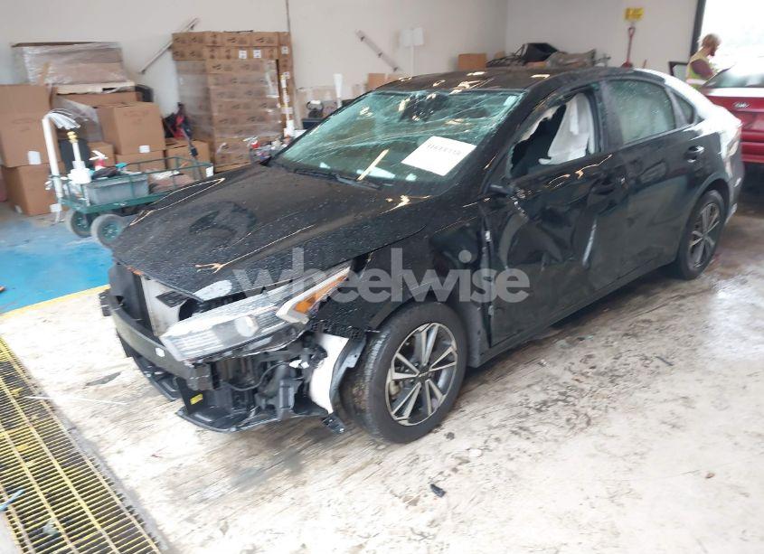 Photo 2 of 2024 Kia Forte LXS (VIN 3KPF24AD5RE805557)