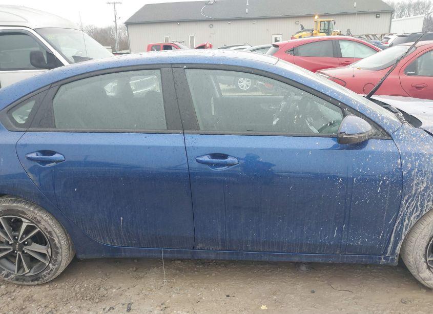 Photo 13 of 2024 Kia Forte LXS (VIN 3KPF24AD5RE830815)