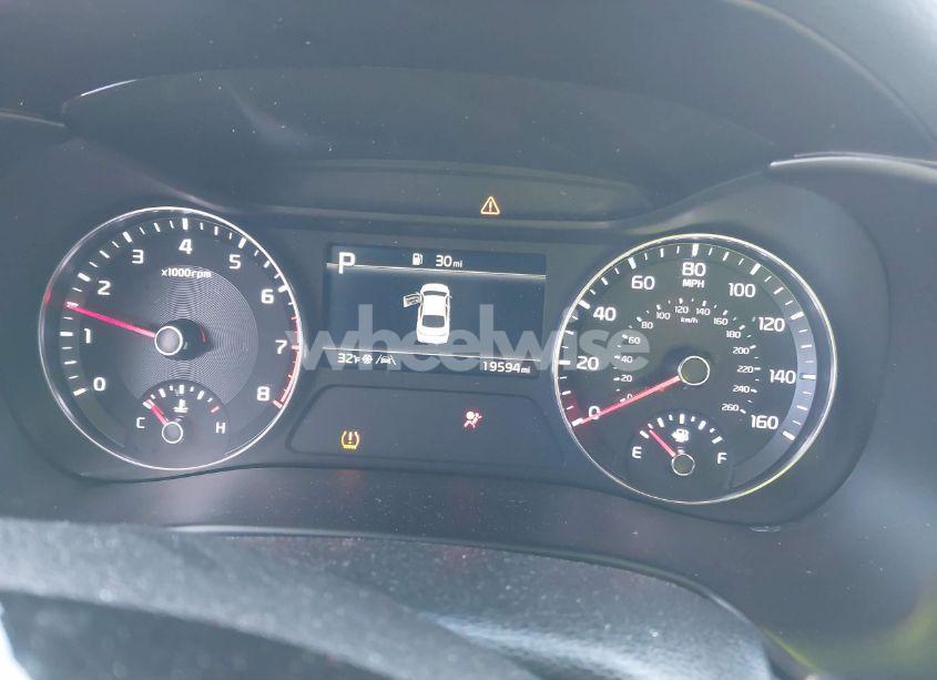 Photo 7 of 2024 Kia Forte LXS (VIN 3KPF24AD5RE837957)