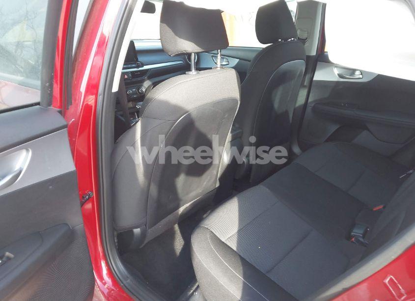 Photo 8 of 2024 Kia Forte LXS (VIN 3KPF24AD5RE837957)