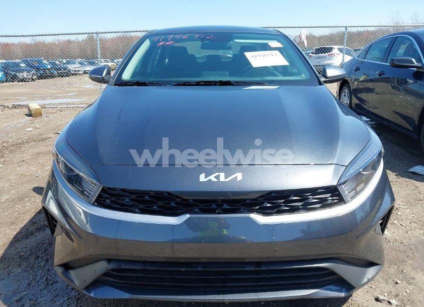 Photo 13 of 2024 Kia Forte LXS (VIN 3KPF24AD5RE838266)