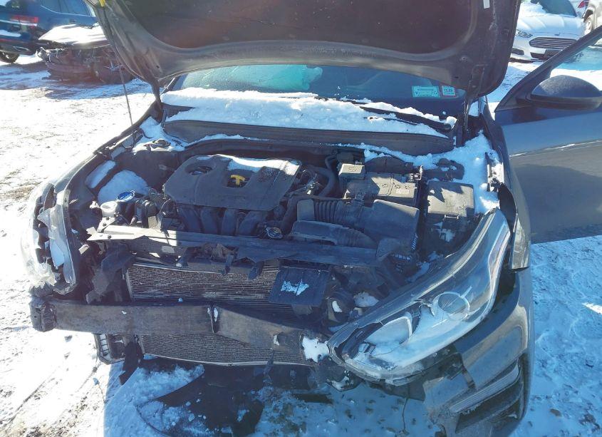 Photo 10 of 2019 Kia Forte LXS (VIN 3KPF24AD6KE006991)