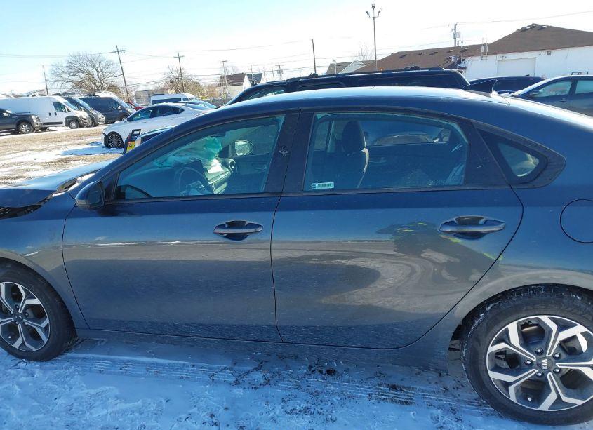 Photo 14 of 2019 Kia Forte LXS (VIN 3KPF24AD6KE006991)