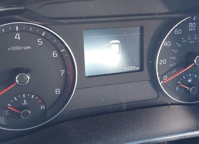 Photo 7 of 2019 Kia Forte LXS (VIN 3KPF24AD6KE006991)