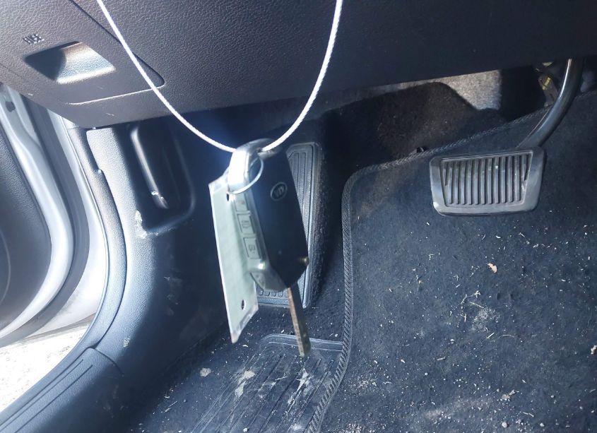 Photo 11 of 2019 Kia Forte LXS (VIN 3KPF24AD6KE040364)