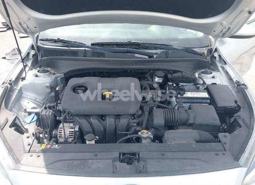 Photo 10 of 2019 Kia Forte LXS (VIN 3KPF24AD6KE041725)