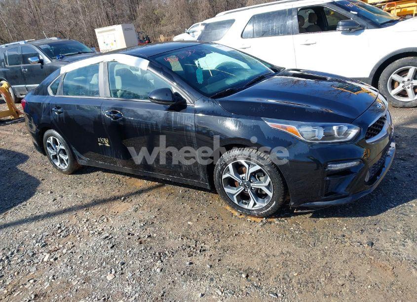 2019 Kia Forte LXS (VIN 3KPF24AD6KE067628) main photo