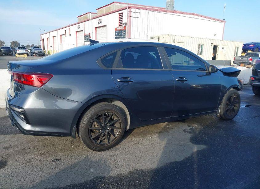 Photo 13 of 2019 Kia Forte LXS (VIN 3KPF24AD6KE083991)