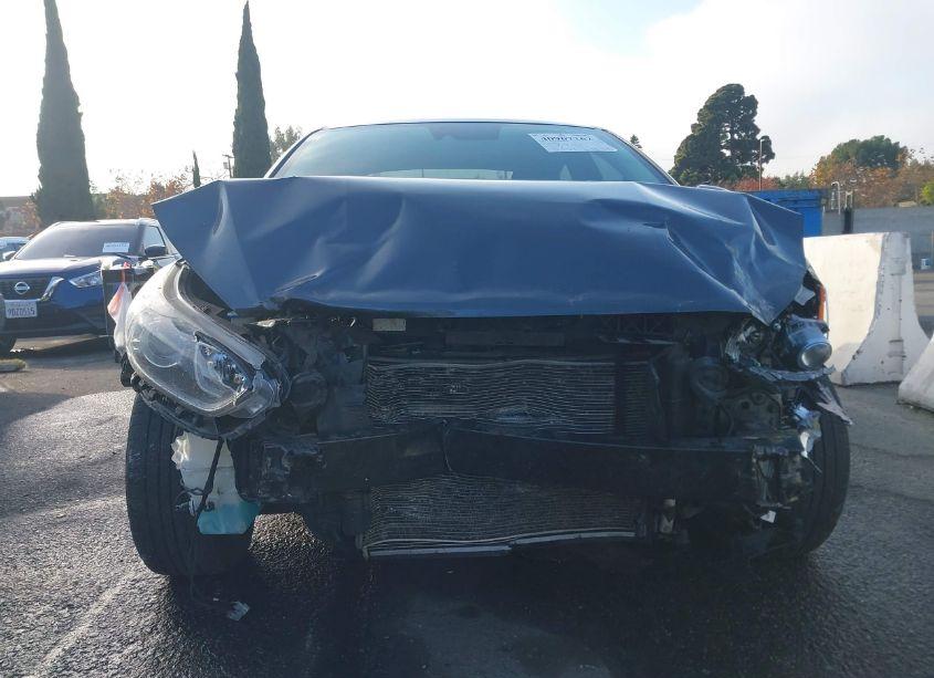 Photo 6 of 2019 Kia Forte LXS (VIN 3KPF24AD6KE083991)