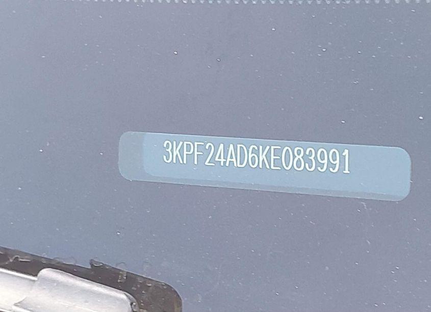 Photo 9 of 2019 Kia Forte LXS (VIN 3KPF24AD6KE083991)