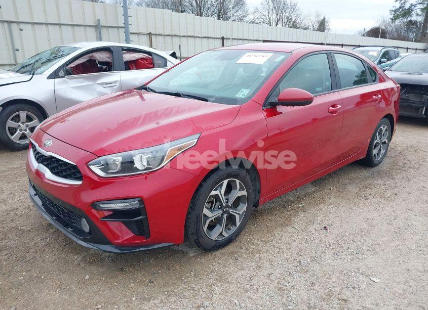Photo 2 of 2019 Kia Forte LXS (VIN 3KPF24AD6KE084266)