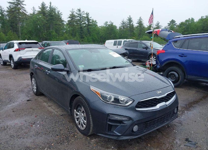 2019 Kia Forte FE (VIN 3KPF24AD6KE087975) main photo