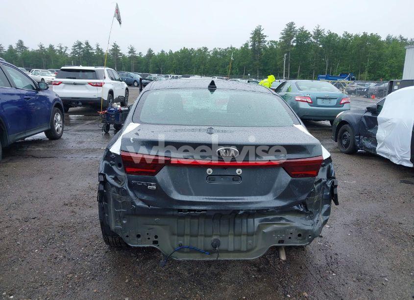 Photo 17 of 2019 Kia Forte FE (VIN 3KPF24AD6KE087975)