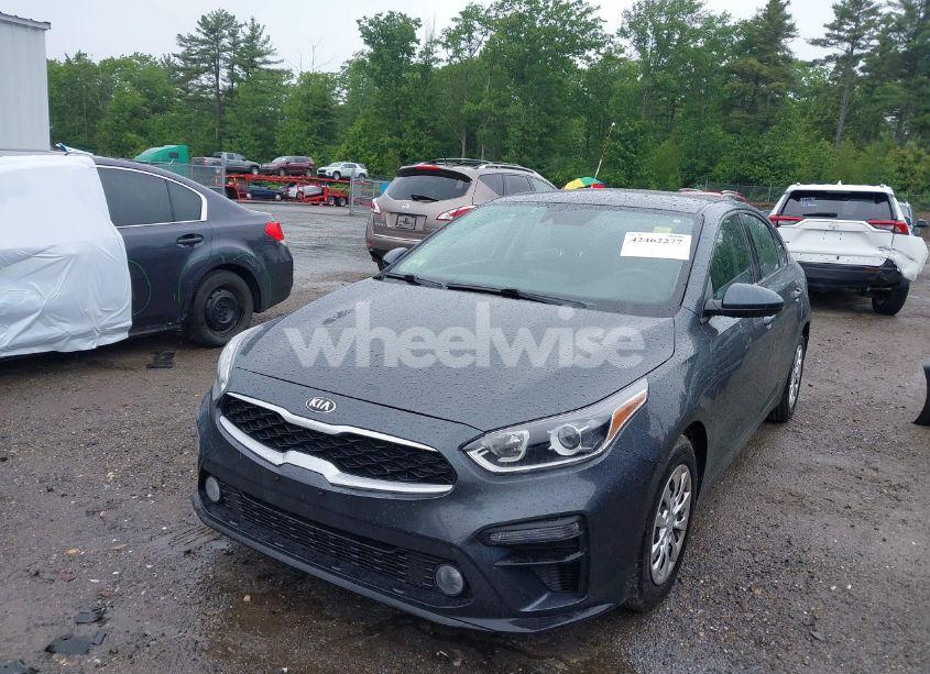 Photo 2 of 2019 Kia Forte FE (VIN 3KPF24AD6KE087975)