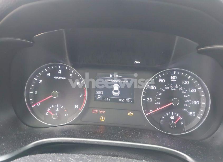 Photo 7 of 2019 Kia Forte FE (VIN 3KPF24AD6KE087975)