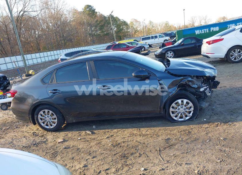 Photo 14 of 2019 Kia Forte FE (VIN 3KPF24AD6KE095347)