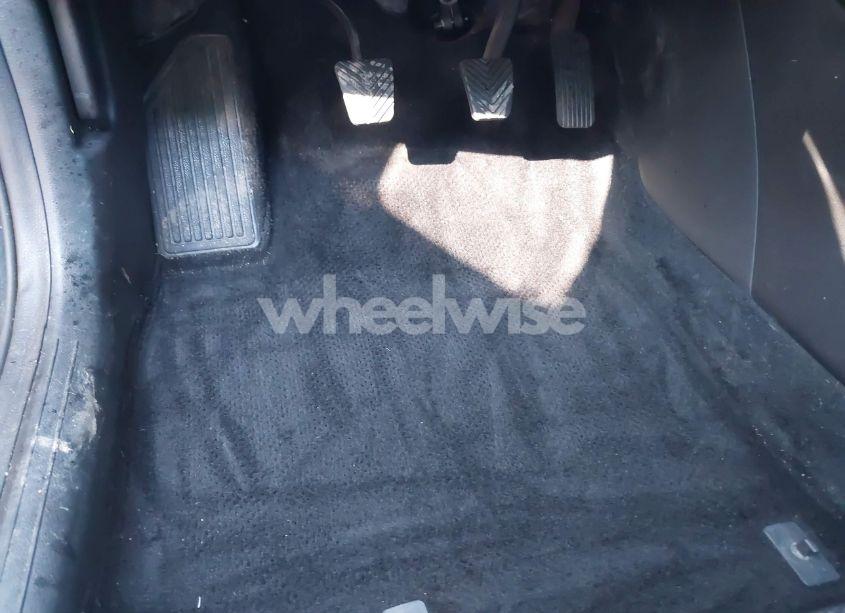 Photo 18 of 2019 Kia Forte FE (VIN 3KPF24AD6KE095347)