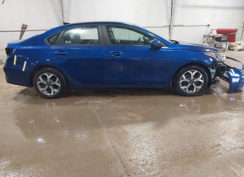 Photo 13 of 2019 Kia Forte LXS (VIN 3KPF24AD6KE098801)