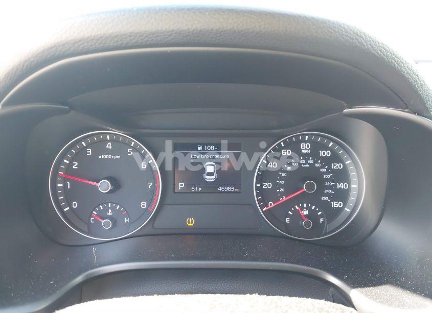 Photo 7 of 2019 Kia Forte LXS (VIN 3KPF24AD6KE110851)